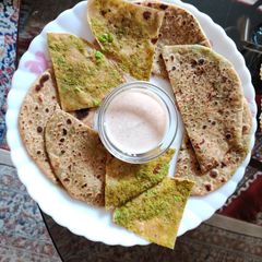 A picture of Matar Paratha.