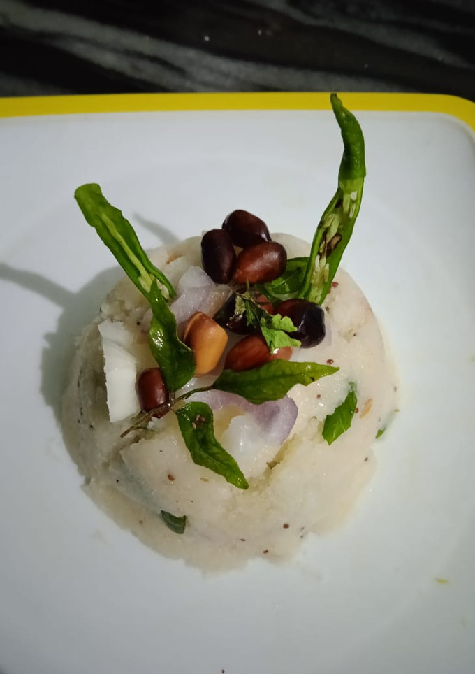 सूजी का उपमा (suji ka upma recipe in Hindi) रेसिपी मुख्य फोटो