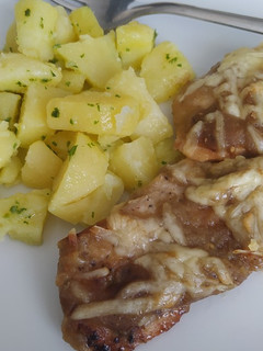 Padlizsánkrémes csirkemell recept fotója