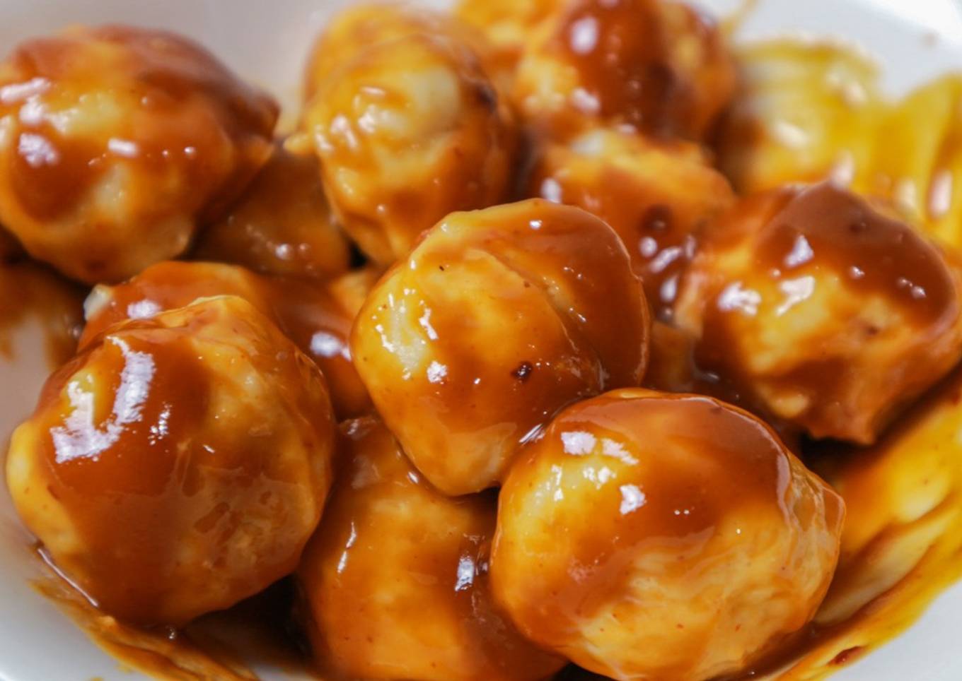 Baso Ayam Dengan Saos Selai Kacang
