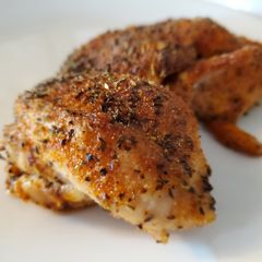 A picture of Crispy Baked Chicken Thighs.