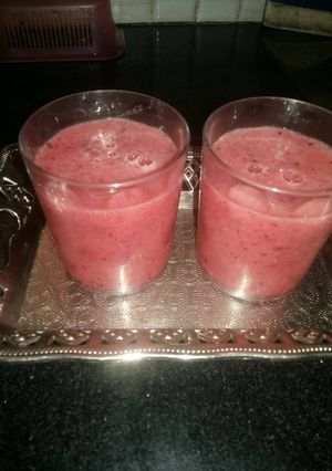 पल्म शेक (Plum shake recipe in hindi) रेसिपी मुख्य फोटो