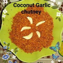 A picture of Coconut Garlic chutney.