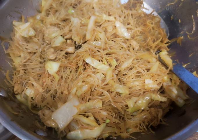 Resep 461. Bihun Goreng u/ Nasi uduk & Nasi Kuning oleh LinaS_Cuisine ...