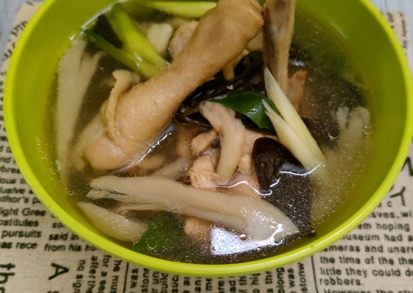 Sop Ayam Jamur