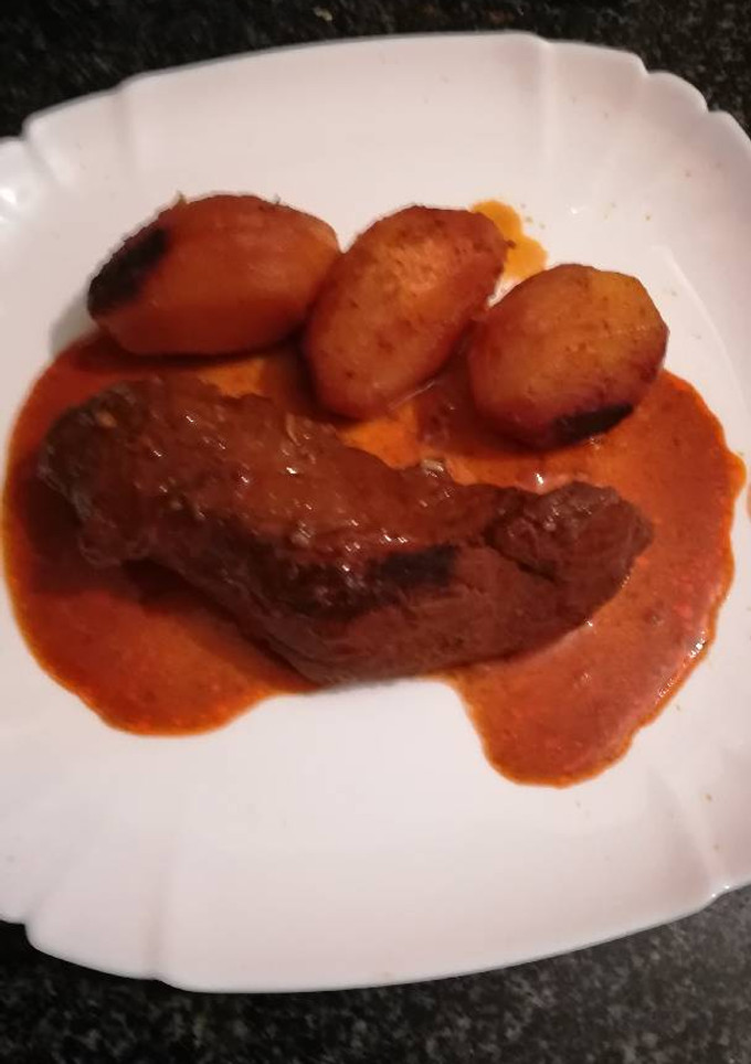 Una foto de Solomillo de jabalí adobado en la olla GM g