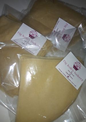A picture of Pastry wrapper.