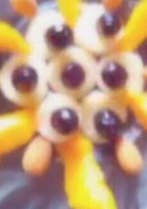 A picture of Food decoration.