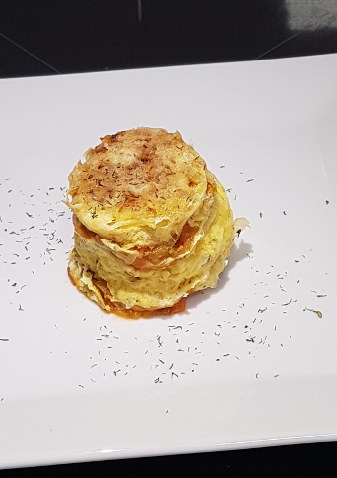 Una foto de Mini quiche de salmón al microondas con lékué