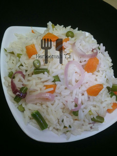 A picture of Simple stir fry vegetable rice.
