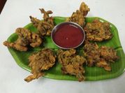A picture of taro root leaves