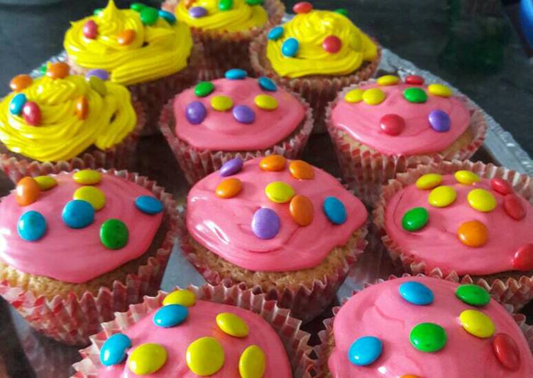 Cupcakes de Vainilla rellenos de dulce de leche