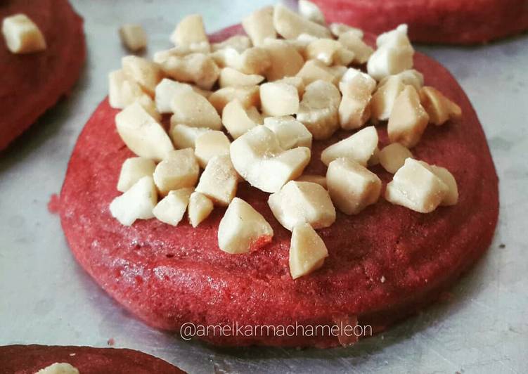 Red Velvet Peanut Cookies