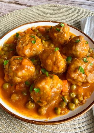 A picture of Garden-Style Meatballs.