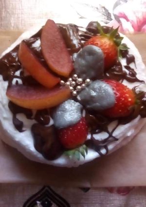 O poză a rețetei Minitort Pavlova.