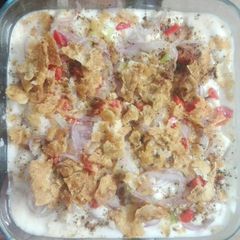 A picture of Dahi phulki.