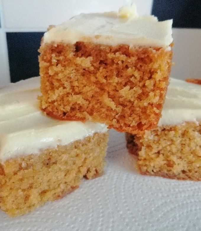A picture of Muscovado cake.