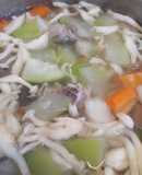 蒲仔菇排骨湯