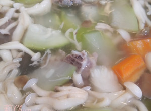 蒲仔菇排骨湯 的食譜成品照片