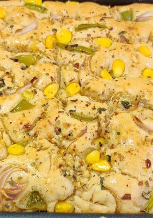 A picture of Foccacia bread.