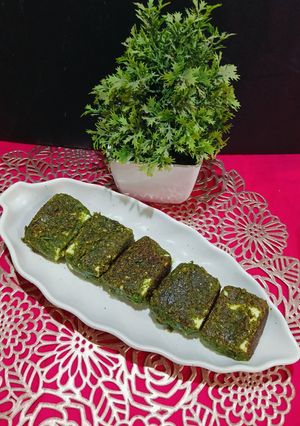 A picture of Spicy Paneer Thecha.