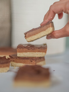 Una foto de Barritas de avellana y chocolate