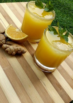 A picture of Pineapple ginger juice.