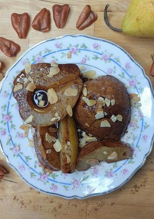Une photo de 🍐Poire rôtie cannelle amande