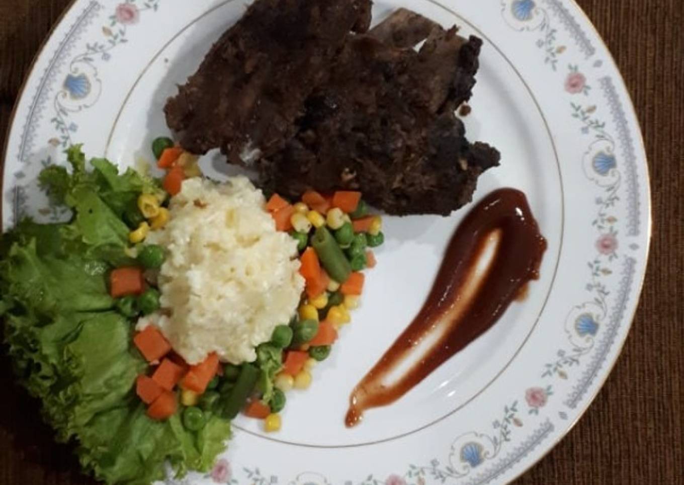 Iga Babi Bakar