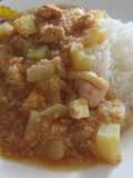 Guiso de quinua con pollo en trocitos