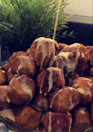 صورة لوصفة كرات السينابون بالجبنه