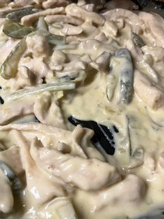 Csirkemell stroganoff módra recept fotója
