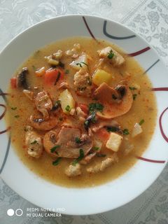Tejfölös gomba leves recept fotója