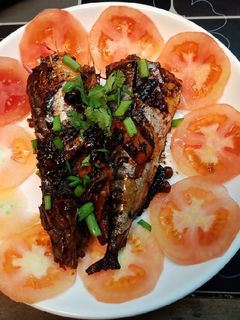 Hình của món Cá nục bông kho mặn.
