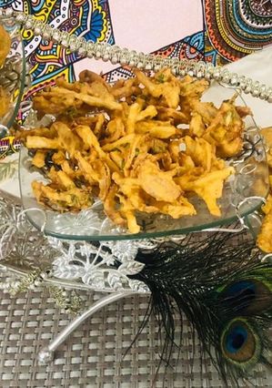A picture of Mix pokara plater.