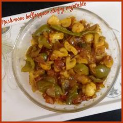 A picture of #Mushroom bellpepper stirfry vegetable#post 39th.
