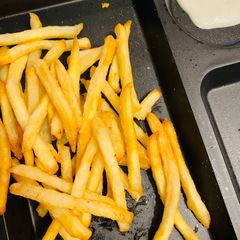 A picture of Student fries 🍟.