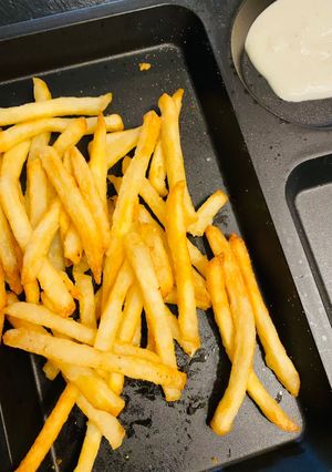 A picture of Student fries 🍟.