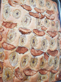 عکسی از دستور کیک سیب و موز با بافتی عالی 😋