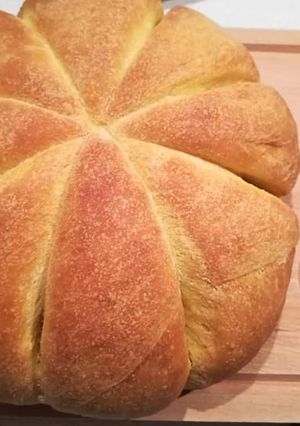 Foto di Pane a forma di zucca......QUASI