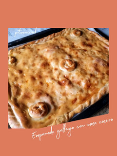 Una foto de Empanada gallega con masa casera