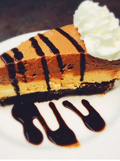 A picture of Chocolate Peanut Butter Pie.