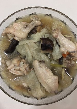 รูปของ “แกงจืดเยื่อไผ่น่องไก่”เฮงเฮงเฮง