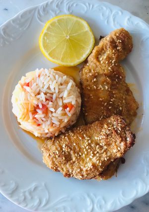 Foto de Filetes panados no forno com arroz de tomate