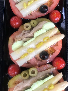 Una foto de Ensalada de tomate valenciano