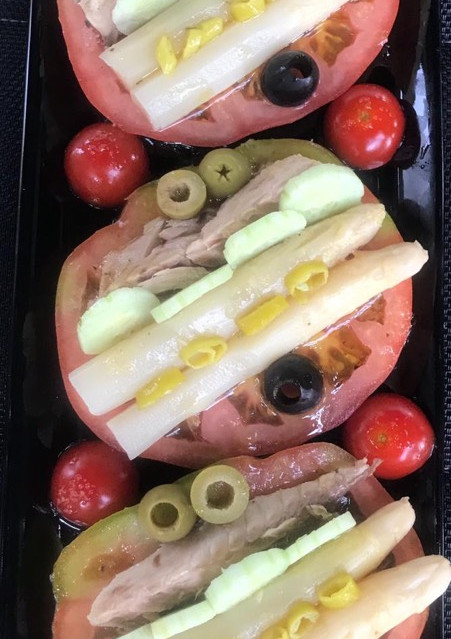 Una foto de Ensalada de tomate valenciano
