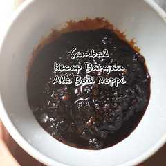 A picture of Sambal kecap bangau.