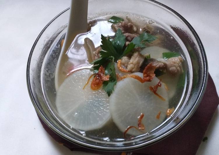Resep Taiwanese Radish Soup (Sup Lobak taiwan) Anti Gagal