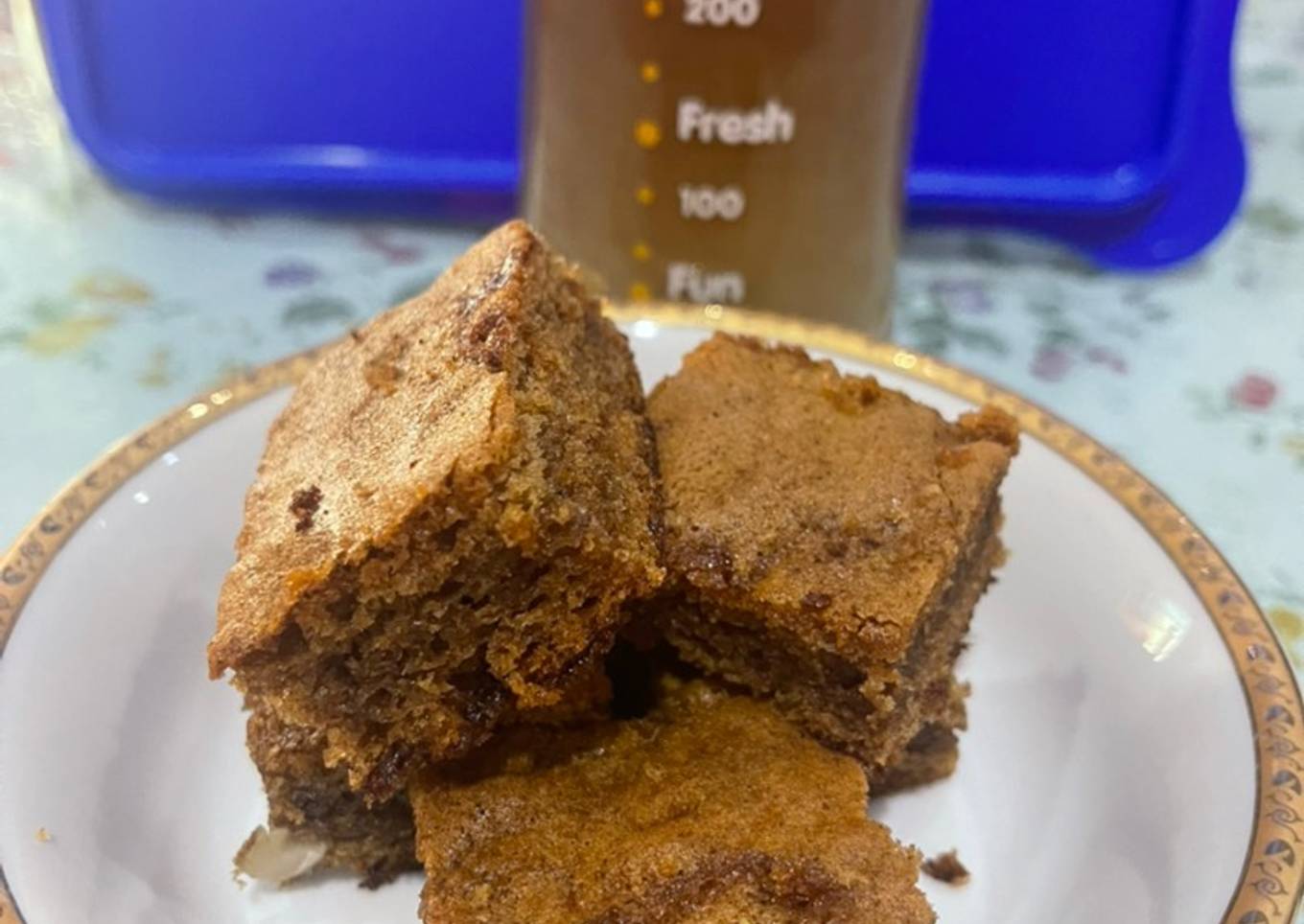 Oenbitjkoek (kue rempah) ala tintin