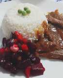 Asado de carne con ensalada rusa del Perú
